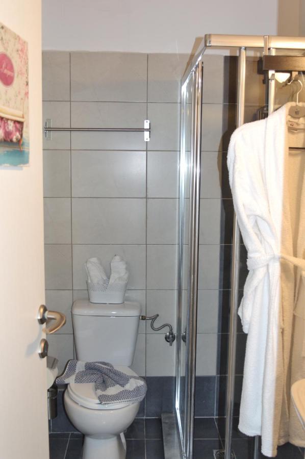 La Maison Bleue Apartment Ликсури Екстериор снимка