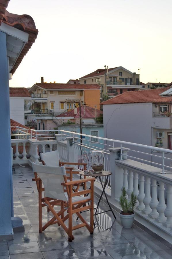 La Maison Bleue Apartment Ликсури Екстериор снимка